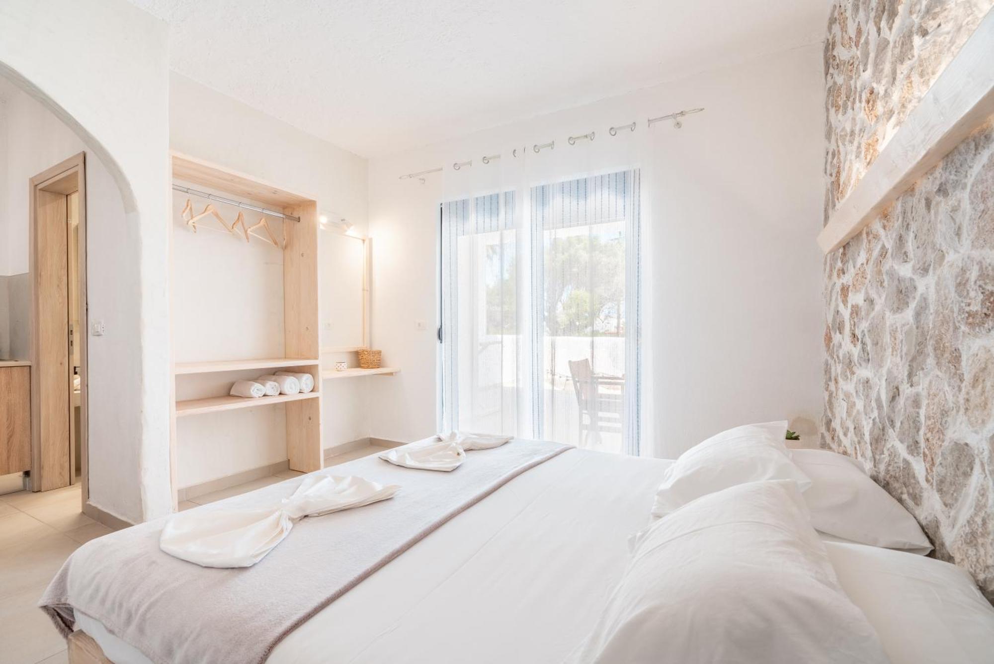 Maria Christina Apartment *